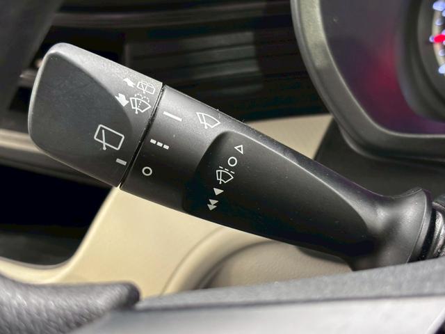 ムーヴ Ｌ　ＳＡＩＩＩ　ＥＴＣ　クリアランスソナー　衝突被害軽減システム　オートマチックハイビーム　キーレスエントリー　アイドリングストップ　電動格納ミラー　ベンチシート　ＣＶＴ　盗難防止システム　ＡＢＳ　ＥＳＣ　ＣＤ（10枚目）