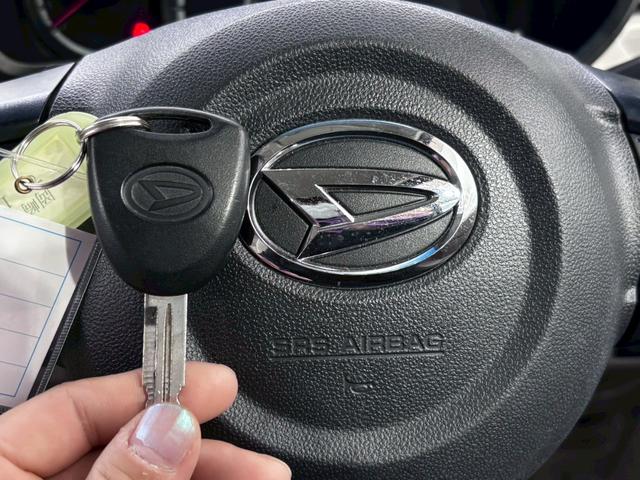 ムーヴ Ｌ　ＳＡＩＩＩ　ＥＴＣ　クリアランスソナー　衝突被害軽減システム　オートマチックハイビーム　キーレスエントリー　アイドリングストップ　電動格納ミラー　ベンチシート　ＣＶＴ　盗難防止システム　ＡＢＳ　ＥＳＣ　ＣＤ（32枚目）