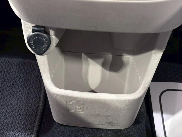 ムーヴ Ｌ　ＳＡＩＩＩ　ＥＴＣ　クリアランスソナー　衝突被害軽減システム　オートマチックハイビーム　キーレスエントリー　アイドリングストップ　電動格納ミラー　ベンチシート　ＣＶＴ　盗難防止システム　ＡＢＳ　ＥＳＣ　ＣＤ（33枚目）