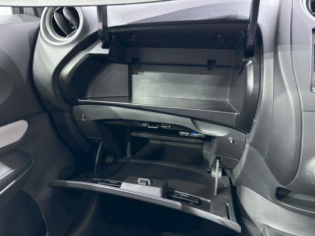 ノート X ETC クリアランスソナー レーンアシスト 衝突被害軽減システム オートライト スマートキー アイドリングストップ 電動格納ミラー CVT 盗難防止システム 衝突安全ボディ ABS ESC CD(14枚目)