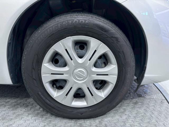 ノート X ETC クリアランスソナー レーンアシスト 衝突被害軽減システム オートライト スマートキー アイドリングストップ 電動格納ミラー CVT 盗難防止システム 衝突安全ボディ ABS ESC CD(25枚目)