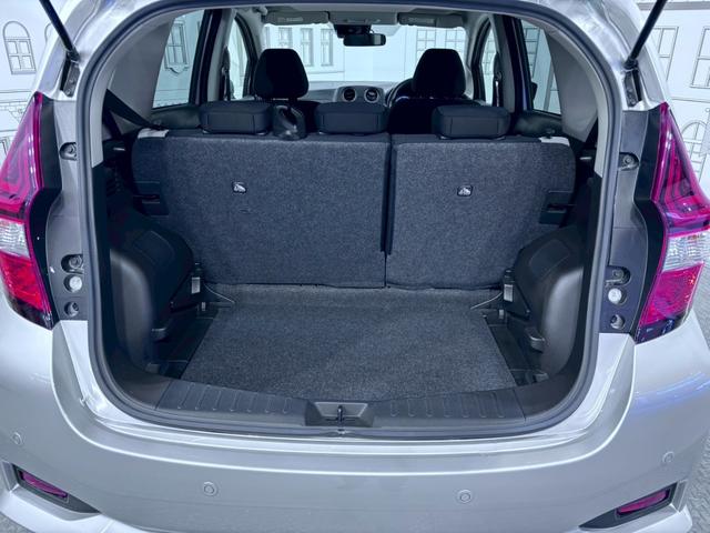 ノート X ETC クリアランスソナー レーンアシスト 衝突被害軽減システム オートライト スマートキー アイドリングストップ 電動格納ミラー CVT 盗難防止システム 衝突安全ボディ ABS ESC CD(32枚目)