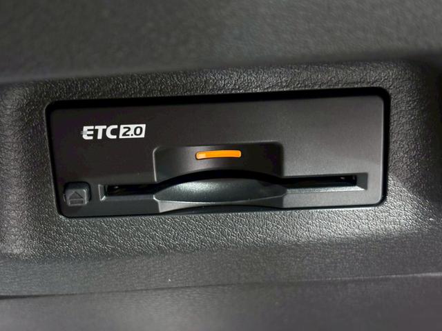 エクストレイル G e-4ORCE 4WD 全周囲カメラ クリアランスソナー レーンアシスト パワーシート 衝突被害軽減システム ナビ TV オートライト LEDヘッドランプ 電動リアゲート アルミホイール スマートキー(10枚目)