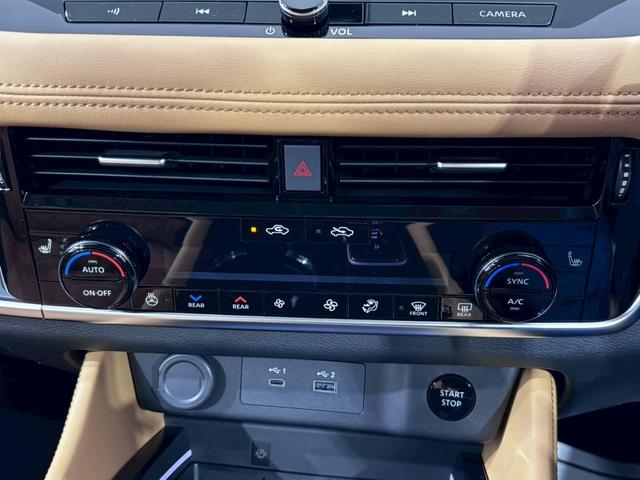 エクストレイル G e-4ORCE 4WD 全周囲カメラ クリアランスソナー レーンアシスト パワーシート 衝突被害軽減システム ナビ TV オートライト LEDヘッドランプ 電動リアゲート アルミホイール スマートキー(44枚目)