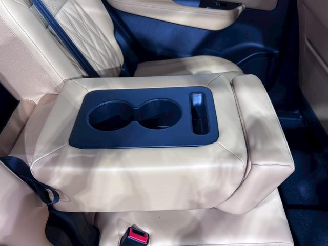 エクストレイル G e-4ORCE 4WD 全周囲カメラ クリアランスソナー レーンアシスト パワーシート 衝突被害軽減システム ナビ TV オートライト LEDヘッドランプ 電動リアゲート アルミホイール スマートキー(69枚目)