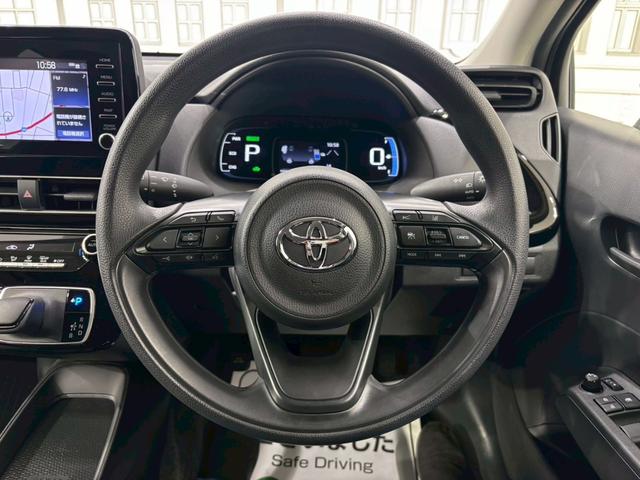 アクア X バックカメラ ナビ オートクルーズコントロール レーンアシスト 衝突被害軽減システム アルミホイール オートマチックハイビーム オートライト LEDヘッドランプ スマートキー 電動格納ミラー(3枚目)