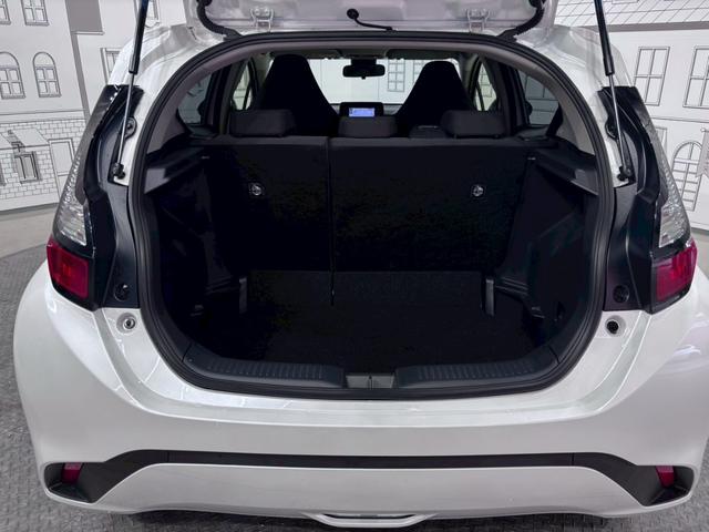 アクア X バックカメラ ナビ オートクルーズコントロール レーンアシスト 衝突被害軽減システム アルミホイール オートマチックハイビーム オートライト LEDヘッドランプ スマートキー 電動格納ミラー(34枚目)