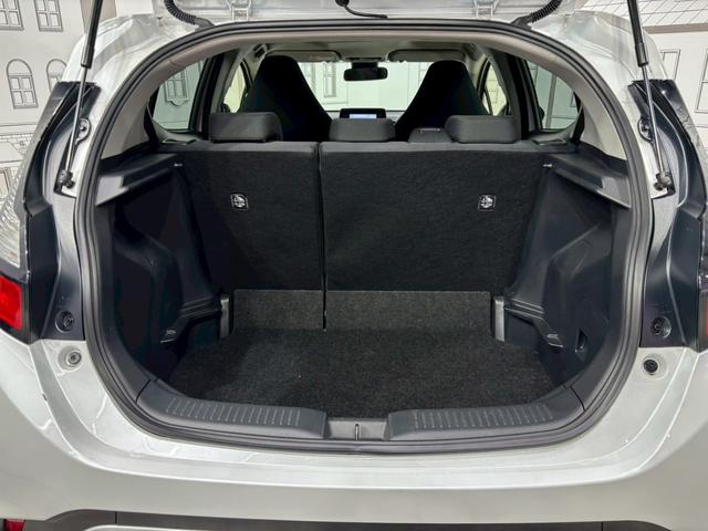 この度は当店のお車をご覧になっていただき、誠にありがとうございます。ぜひじっくりとご検討下さい。気軽にお問合せ・お見積りお待ちしております。