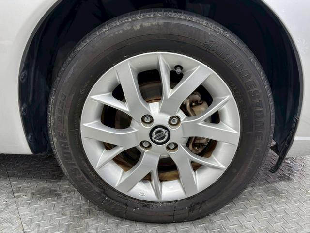 この度は当店のお車をご覧になっていただき、誠にありがとうございます。ぜひじっくりとご検討下さい。気軽にお問合せ・お見積りお待ちしております。