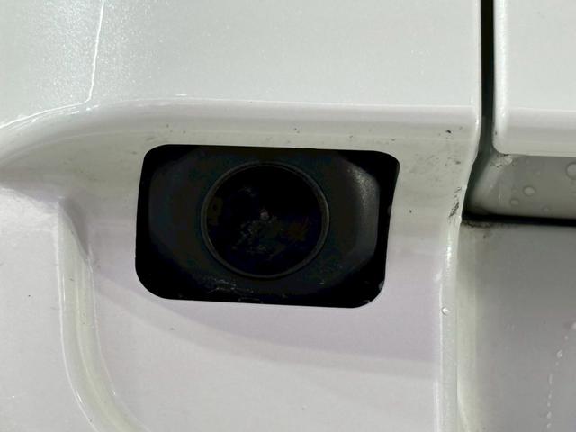 この度は当店のお車をご覧になっていただき、誠にありがとうございます。ぜひじっくりとご検討下さい。気軽にお問合せ・お見積りお待ちしております。