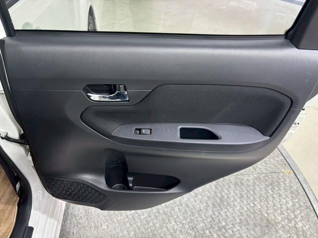 ムーヴ カスタム Xリミテッド SAIII ドライブレコーダー ETC 全周囲カメラ ナビ TV クリアランスソナー 衝突被害軽減システム オートマチックハイビーム オートライト LEDヘッドランプ スマートキー アイドリングストップ(63枚目)