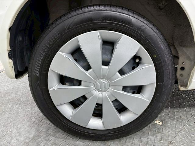 ワゴンＲ ハイブリッドＦＸ　４ＷＤ　全周囲カメラ　ナビ　ＴＶ　レーンアシスト　衝突被害軽減システム　オートライト　スマートキー　アイドリングストップ　電動格納ミラー　シートヒーター　ベンチシート　ＣＶＴ　盗難防止システム　ＡＢＳ（29枚目）