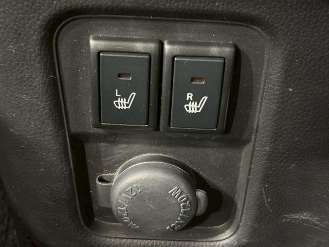 ワゴンＲ ハイブリッドＦＸ　４ＷＤ　全周囲カメラ　ナビ　ＴＶ　レーンアシスト　衝突被害軽減システム　オートライト　スマートキー　アイドリングストップ　電動格納ミラー　シートヒーター　ベンチシート　ＣＶＴ　盗難防止システム　ＡＢＳ（41枚目）