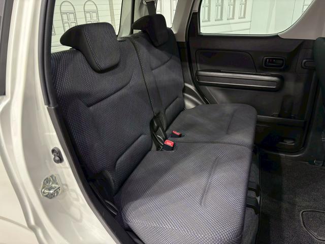 ワゴンＲ ハイブリッドＦＸ　４ＷＤ　全周囲カメラ　ナビ　ＴＶ　レーンアシスト　衝突被害軽減システム　オートライト　スマートキー　アイドリングストップ　電動格納ミラー　シートヒーター　ベンチシート　ＣＶＴ　盗難防止システム　ＡＢＳ（52枚目）