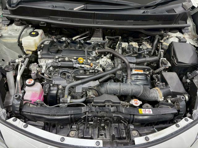 アクア Ｘ　４ＷＤ　ＥＴＣ　ナビ　オートクルーズコントロール　レーンアシスト　衝突被害軽減システム　オートマチックハイビーム　オートライト　ＬＥＤヘッドランプ　スマートキー　電動格納ミラー　１００Ｖ電源　ＣＶＴ（22枚目）