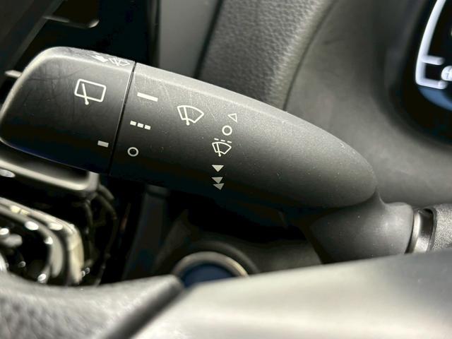 アクア Ｘ　４ＷＤ　ＥＴＣ　ナビ　オートクルーズコントロール　レーンアシスト　衝突被害軽減システム　オートマチックハイビーム　オートライト　ＬＥＤヘッドランプ　スマートキー　電動格納ミラー　１００Ｖ電源　ＣＶＴ（29枚目）