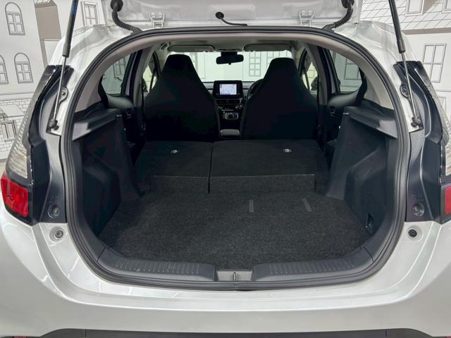 アクア Ｘ　４ＷＤ　ＥＴＣ　ナビ　オートクルーズコントロール　レーンアシスト　衝突被害軽減システム　オートマチックハイビーム　オートライト　ＬＥＤヘッドランプ　スマートキー　電動格納ミラー　１００Ｖ電源　ＣＶＴ（39枚目）