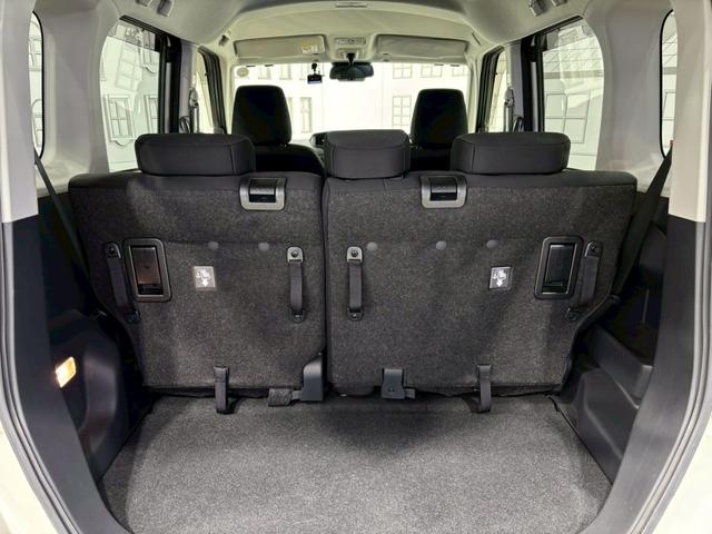 ルーミー カスタムＧ　ドライブレコーダー　バックカメラ　ナビ　ＴＶ　両側電動スライドドア　クリアランスソナー　オートクルーズコントロール　衝突被害軽減システム　アルミホイール　オートライト　ＬＥＤヘッドランプ　スマートキー（18枚目）