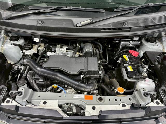 ルーミー カスタムＧ　ドライブレコーダー　バックカメラ　ナビ　ＴＶ　両側電動スライドドア　クリアランスソナー　オートクルーズコントロール　衝突被害軽減システム　アルミホイール　オートライト　ＬＥＤヘッドランプ　スマートキー（19枚目）