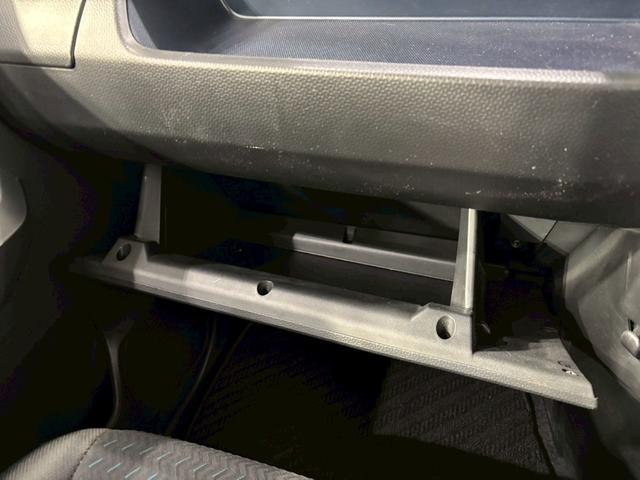 ルーミー カスタムＧ　ドライブレコーダー　バックカメラ　ナビ　ＴＶ　両側電動スライドドア　クリアランスソナー　オートクルーズコントロール　衝突被害軽減システム　アルミホイール　オートライト　ＬＥＤヘッドランプ　スマートキー（31枚目）