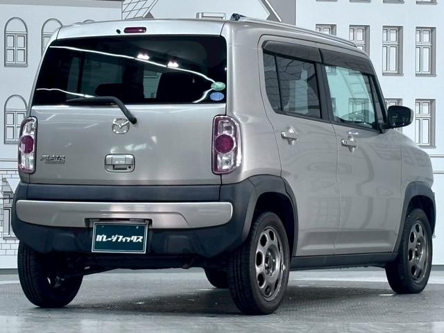 フレアクロスオーバー ＸＳ　ＥＴＣ　バックカメラ　ナビ　ＴＶ　衝突被害軽減システム　オートライト　ＨＩＤ　スマートキー　アイドリングストップ　電動格納ミラー　シートヒーター　ベンチシート　ＣＶＴ　ＡＢＳ　ＥＳＣ　ＣＤ　ＤＶＤ再生（14枚目）