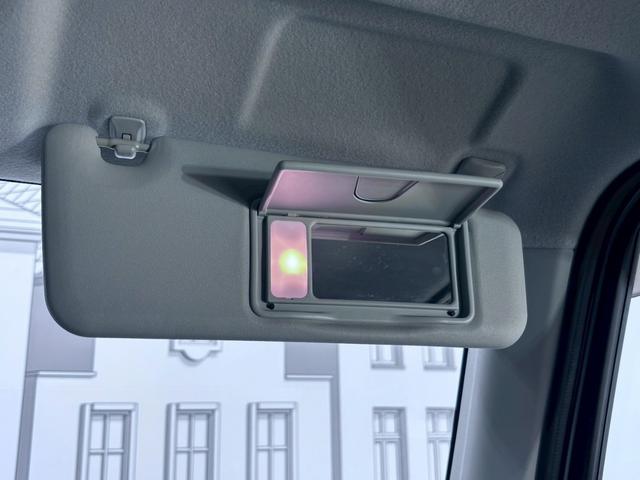 フレアクロスオーバー ＸＳ　ＥＴＣ　バックカメラ　ナビ　ＴＶ　衝突被害軽減システム　オートライト　ＨＩＤ　スマートキー　アイドリングストップ　電動格納ミラー　シートヒーター　ベンチシート　ＣＶＴ　ＡＢＳ　ＥＳＣ　ＣＤ　ＤＶＤ再生（26枚目）