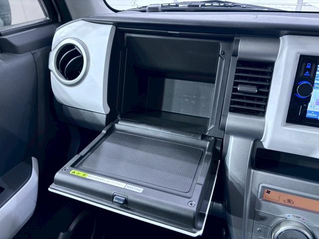 フレアクロスオーバー ＸＳ　ＥＴＣ　バックカメラ　ナビ　ＴＶ　衝突被害軽減システム　オートライト　ＨＩＤ　スマートキー　アイドリングストップ　電動格納ミラー　シートヒーター　ベンチシート　ＣＶＴ　ＡＢＳ　ＥＳＣ　ＣＤ　ＤＶＤ再生（39枚目）