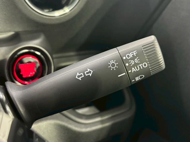 Ｎ－ＢＯＸカスタム ベースグレード　４ＷＤ　バックカメラ　両側スライド・片側電動　クリアランスソナー　オートクルーズコントロール　レーンアシスト　衝突被害軽減システム　オートライト　ＬＥＤヘッドランプ　スマートキー　アイドリングストップ（10枚目）