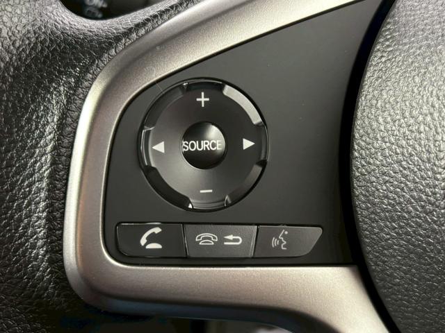 Ｎ－ＶＡＮ ファン・ターボ　ＣＶＴ　衝突被害軽減システム　クリアランスソナー　オートクルーズコントロール　レーンアシスト　バックカメラ　両側スライドドア　スマートキー　アイドリングストップ　電動格納ミラー　オートライト（8枚目）