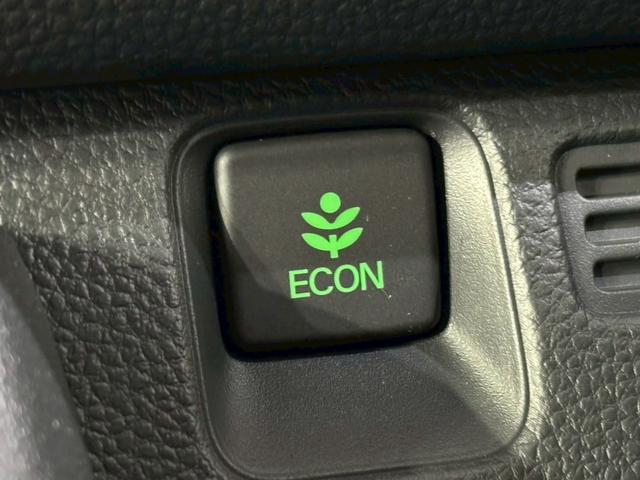 Ｎ－ＶＡＮ ファン・ターボ　ＣＶＴ　衝突被害軽減システム　クリアランスソナー　オートクルーズコントロール　レーンアシスト　バックカメラ　両側スライドドア　スマートキー　アイドリングストップ　電動格納ミラー　オートライト（33枚目）