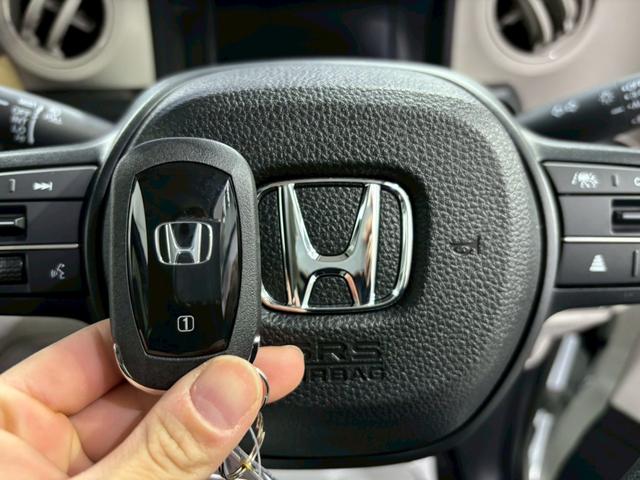 N-BOX ベースグレード 4WD バックカメラ 両側スライド・片側電動 クリアランスソナー オートクルーズコントロール レーンアシスト 衝突被害軽減システム オートライト LEDヘッドランプ スマートキー アイドリングストップ(33枚目)