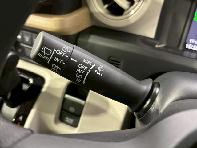 N-BOX ベースグレード 4WD バックカメラ 両側スライド・片側電動 クリアランスソナー オートクルーズコントロール レーンアシスト 衝突被害軽減システム オートライト LEDヘッドランプ スマートキー アイドリングストップ(8枚目)