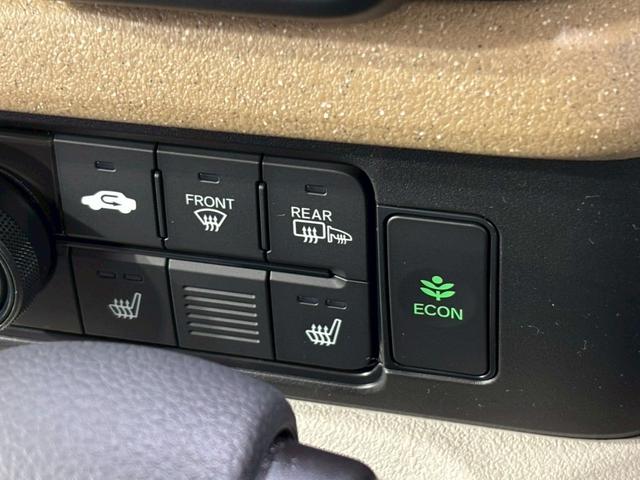 N-BOX ベースグレード 4WD バックカメラ 両側スライド・片側電動 クリアランスソナー オートクルーズコントロール レーンアシスト 衝突被害軽減システム オートライト LEDヘッドランプ スマートキー アイドリングストップ(11枚目)