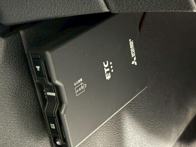 高速走行もスムーズにお支払いが可能な【ＥＴＣ】ご納車までにセットアップを行い、ご納車時にはご利用いただけるようにいたします。