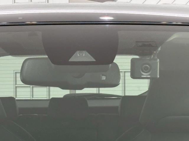 ＲＡＶ４ Ｇ　４ＷＤ　ドライブレコーダー　ＥＴＣ　全周囲カメラ　クリアランスソナー　オートクルーズコントロール　レーンアシスト　パワーシート　衝突被害軽減システム　ナビ　オートマチックハイビーム　オートライト（21枚目）