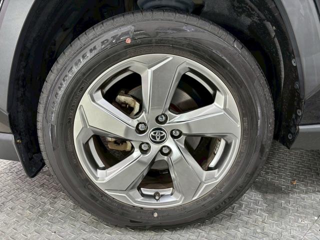 ＲＡＶ４ Ｇ　４ＷＤ　ドライブレコーダー　ＥＴＣ　全周囲カメラ　クリアランスソナー　オートクルーズコントロール　レーンアシスト　パワーシート　衝突被害軽減システム　ナビ　オートマチックハイビーム　オートライト（30枚目）