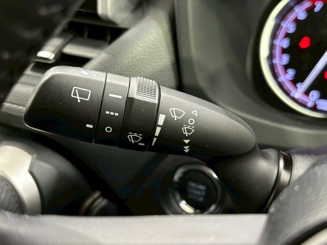 ＲＡＶ４ Ｇ　４ＷＤ　ドライブレコーダー　ＥＴＣ　全周囲カメラ　クリアランスソナー　オートクルーズコントロール　レーンアシスト　パワーシート　衝突被害軽減システム　ナビ　オートマチックハイビーム　オートライト（43枚目）