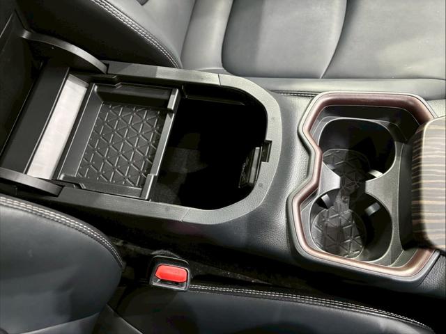 ＲＡＶ４ Ｇ　４ＷＤ　ドライブレコーダー　ＥＴＣ　全周囲カメラ　クリアランスソナー　オートクルーズコントロール　レーンアシスト　パワーシート　衝突被害軽減システム　ナビ　オートマチックハイビーム　オートライト（54枚目）