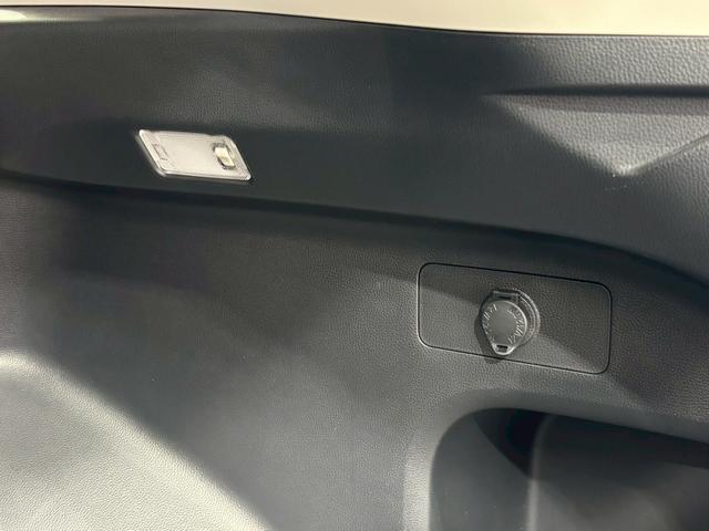 ＲＡＶ４ Ｇ　４ＷＤ　ドライブレコーダー　ＥＴＣ　全周囲カメラ　クリアランスソナー　オートクルーズコントロール　レーンアシスト　パワーシート　衝突被害軽減システム　ナビ　オートマチックハイビーム　オートライト（59枚目）