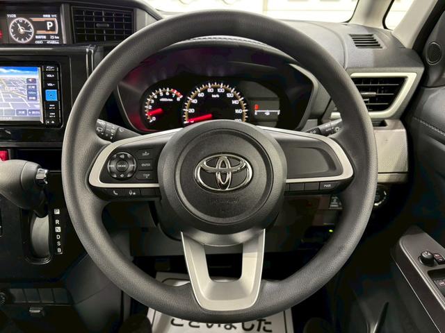 ハンドルの状態が悪いと運転に集中できませんよね。こちらの車、お気軽にお問い合わせください。