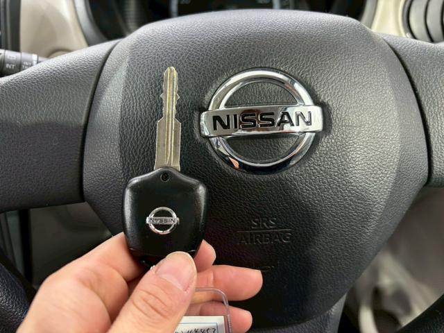 デイズ J キーレスエントリー 電動格納ミラー ベンチシート CVT ABS CD ミュージックプレイヤー接続可 衝突安全ボディ エアコン パワーステアリング パワーウィンドウ(10枚目)