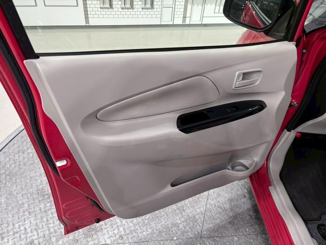 デイズ J キーレスエントリー 電動格納ミラー ベンチシート CVT ABS CD ミュージックプレイヤー接続可 衝突安全ボディ エアコン パワーステアリング パワーウィンドウ(41枚目)