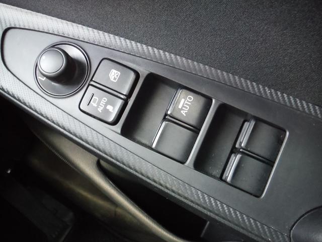 13S 4WD!禁煙!スマートシティブレーキサポート!メーカーナビ!BSM!パーキングセンサー!Bluetooth!USB!アドバンストキー!プッシュスタート!ETC!アイドリングストップ!スポーツモード!(31枚目)