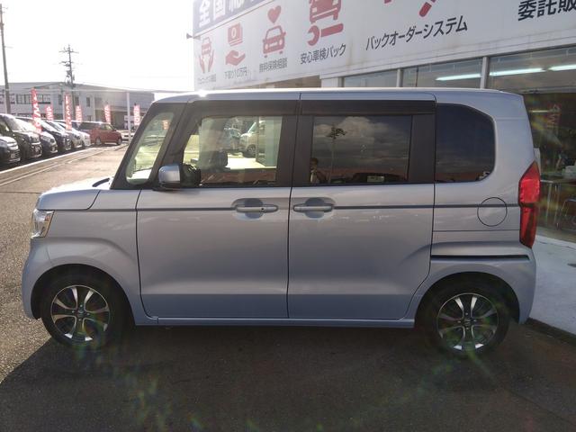 Ｎ－ＢＯＸ Ｇ・Ｌホンダセンシング☆フルセグナビ☆Ｂカメラ☆禁煙車☆　☆禁煙車☆純正メモリーナビ☆フルセグＴＶ☆ＢＴオーディオ☆ＤＶＤ再生☆バックカメラ☆前後ドライブレコーダー☆ビルトインＥＴＣ☆Ｗパワースライドドア☆ＬＥＤヘッドライト☆スマートキー☆Ｐスタート☆（6枚目）