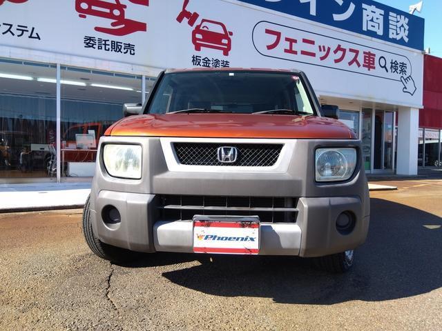 絶版車☆４ＷＤ☆ナビ☆ブルートゥース☆ＨＩＤ☆試乗出来ます☆　☆絶版車☆４ＷＤモデル☆専用ナビ☆フルセグＴＶ☆ブルートゥース☆ＤＶＤ再生☆キーレスキー☆ＨＩＤヘッドライト☆専用アルミホイール☆走行７．６万ＫＭ☆車検令和７年３月まで☆試乗出来ます☆(4枚目)