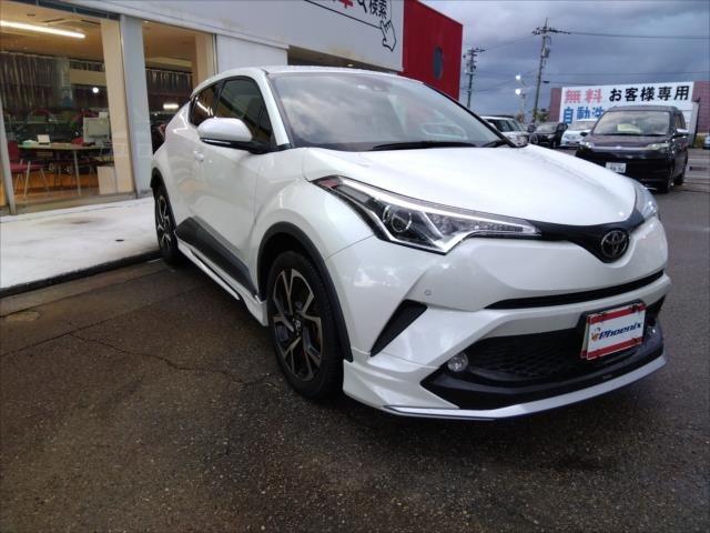 Ｃ－ＨＲ Ｇ－Ｔ☆４ＷＤ☆モデリスタエアロ☆禁煙☆修復歴無し☆　☆ターボ☆トヨタセーフティセンス☆メモリーナビ☆フルセグＴＶ☆Ｂｌｕｅｔｏｏｔｈ☆バックカメラ☆衝突軽減ブレーキ☆レーダークルーズ☆ハーフレザーシート☆ＥＴＣ☆スマートキー☆プッシュＳ☆シートヒーター（4枚目）