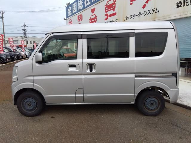 エブリイ ジョイン☆４ＷＤ☆ユーザー買取車☆　☆切り替え４ＷＤ☆５速ＭＴ☆純正オーディオ☆キーレスエントリー☆電格ミラー☆パワーウィンドウ☆ハイルーフ☆オーバーヘッドシェルフ☆（12枚目）