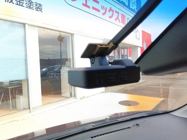 ムーヴ Ｘリミテッド　ＳＡ３☆禁煙☆アップグレードパック☆　☆メモリーナビ☆フルセグＴＶ☆Ｂｌｕｅｔｏｏｔｈ☆バックカメラ☆衝突軽減ブレー☆エコアイドル☆シートヒーター☆ドラレコ☆スマートキー２個☆プッシュスタート☆ＰＷＲモード☆ナビ装着用アップグレードパック（7枚目）