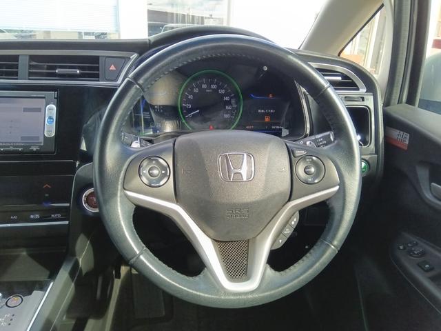 当社の展示車に走行距離や修復歴の虚偽は一切ありません◆距離が正確か確認する走行検索システムと厳正な基準を持つ第三者機関のＡＩＳ検査を全ての展示車で行い、基準クリアの厳選中古車のみをご提供しております◆