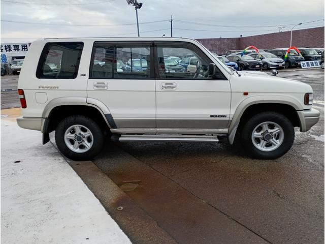 ビッグホーン ＸＳプレジール　ロング☆４ＷＤ☆禁煙☆修復歴無☆　☆ディーゼル☆ポータブルオーディオ☆ＴＶ☆バックカメラ☆ＥＴＣ☆サイドステップ☆背面タイヤ☆走行９．３万Ｋｍ☆修復歴無☆車検８年１２月☆（11枚目）